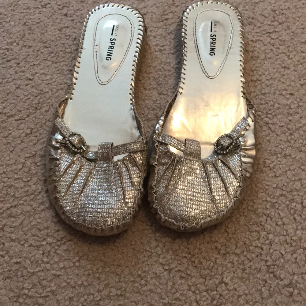 Slip-on Flats